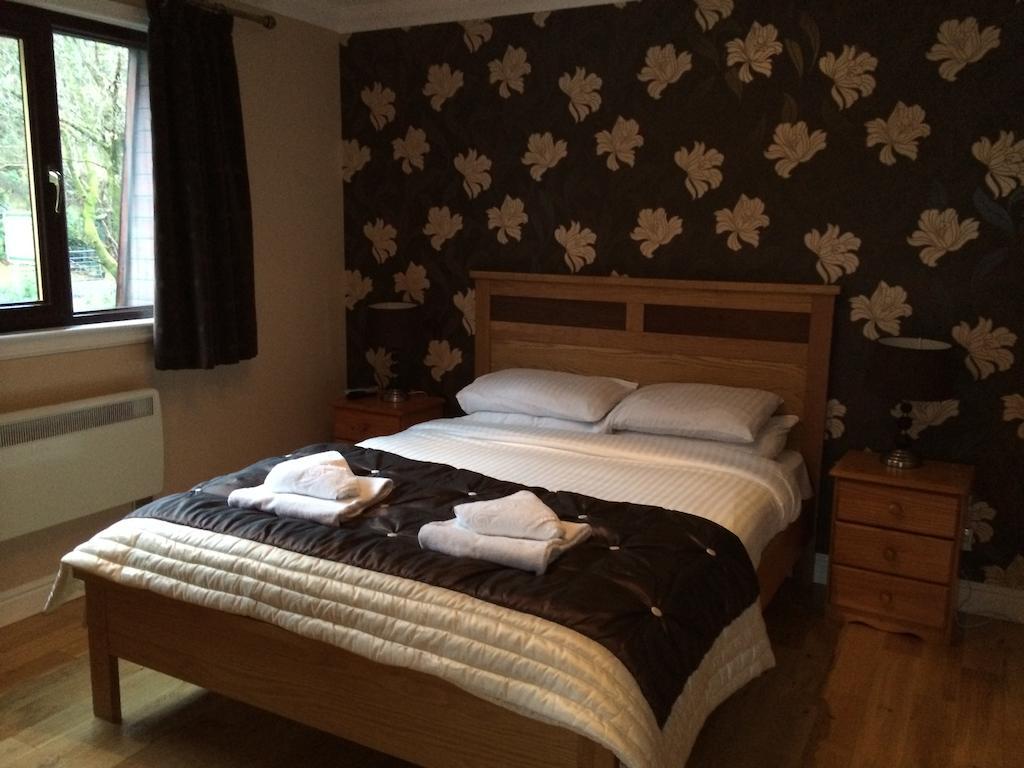 Ben Arthur'S Bothy Luxury Flat Arrochar Pokój zdjęcie